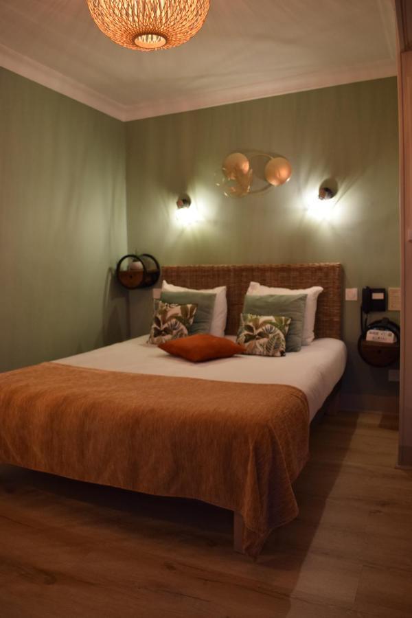 Logis Hotel-Restaurant Le Relais Hauterives Εξωτερικό φωτογραφία